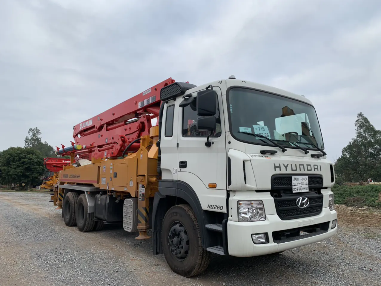 Xe bơm bê tông Junjin JXR 42 Mét